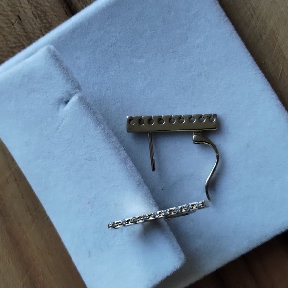 18k natural diamond earrings - Picture 4 of 8